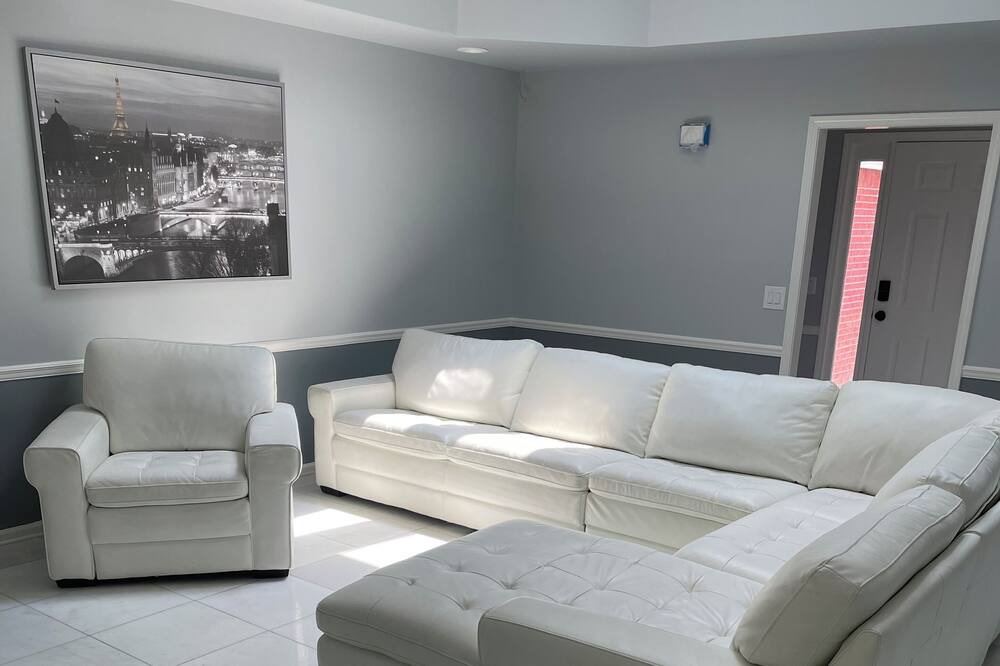 Photo of Bedroom in Tuscaloosa