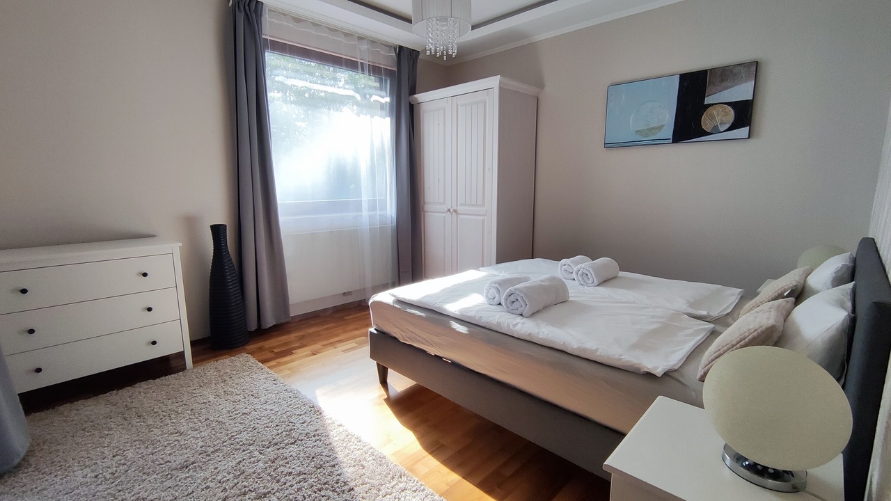Photo of Bedroom in Tata