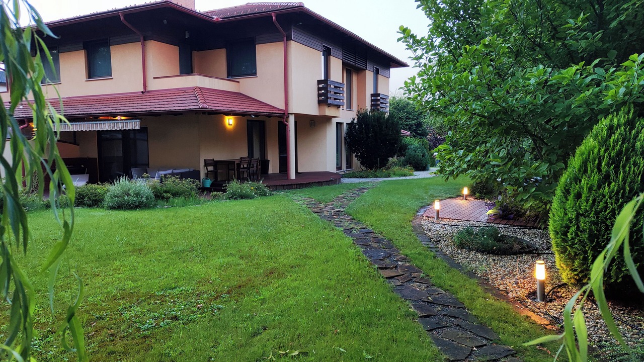 Photo of Outdoor in Tata