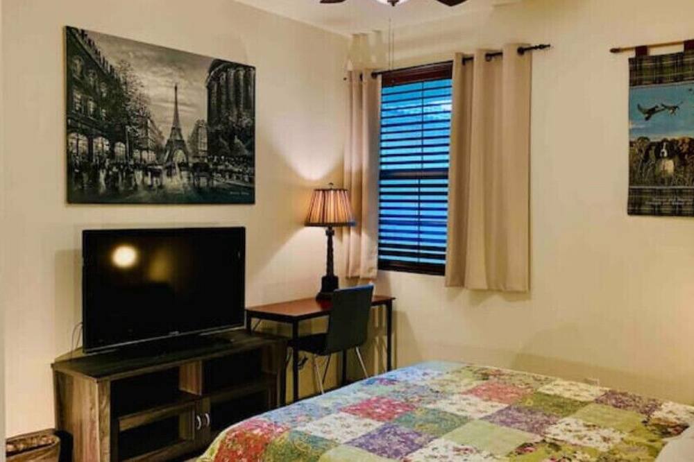 Photo of Bedroom in Mira Loma
