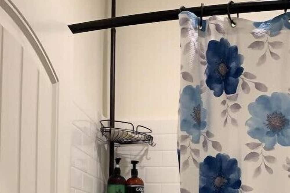 Photo of Bathroom in Mira Loma