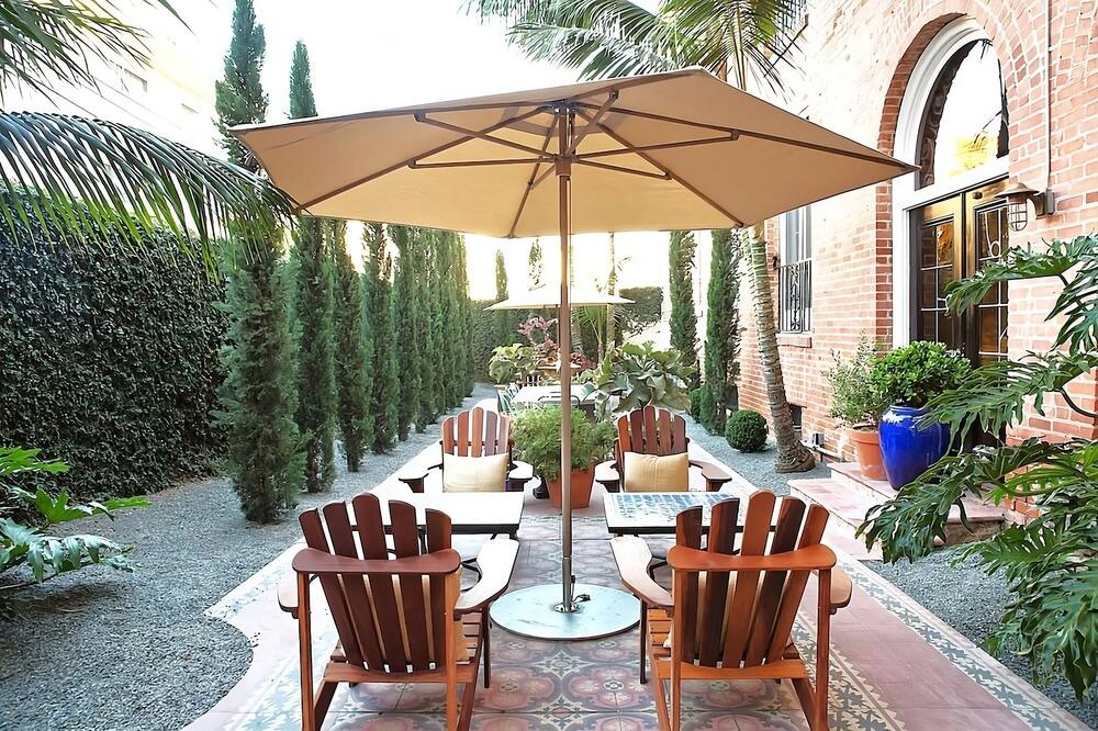 Photo of Patio Balcony in Wilshire Montana