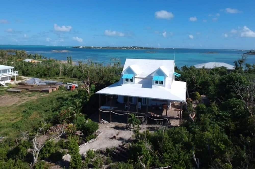Photo of Outdoor in Lubbers Quarters Cay