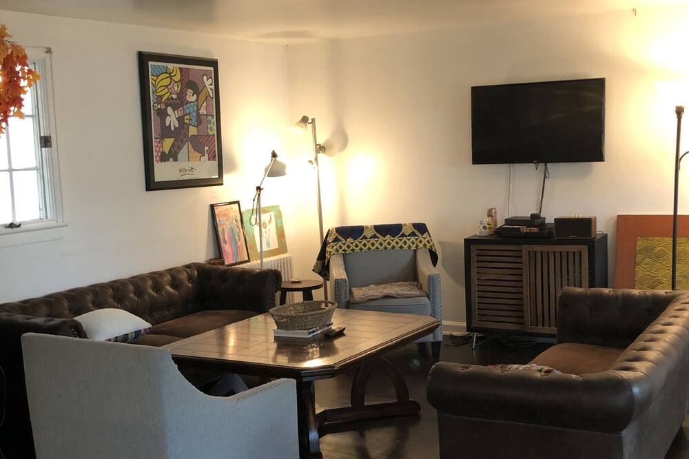 Photo of Livingroom in Nyack