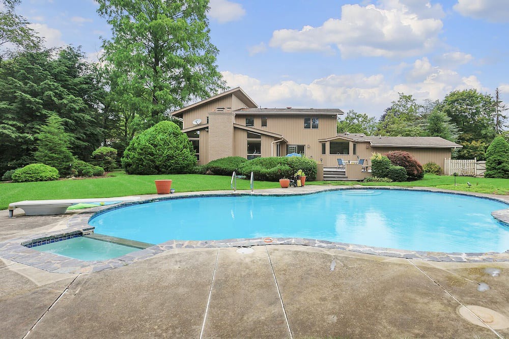 Photo of Outdoor in Franklin Lakes