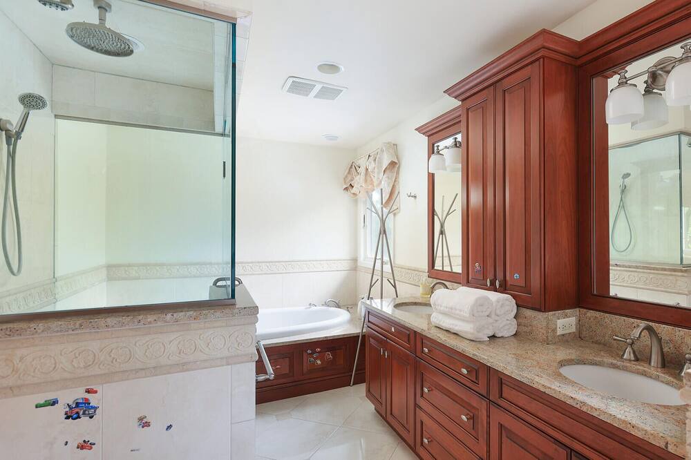 Photo of Bathroom in Franklin Lakes