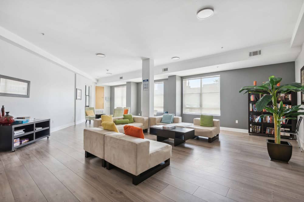 Photo of Livingroom in East Village