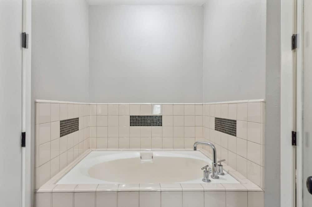 Photo of Bathroom in East Village