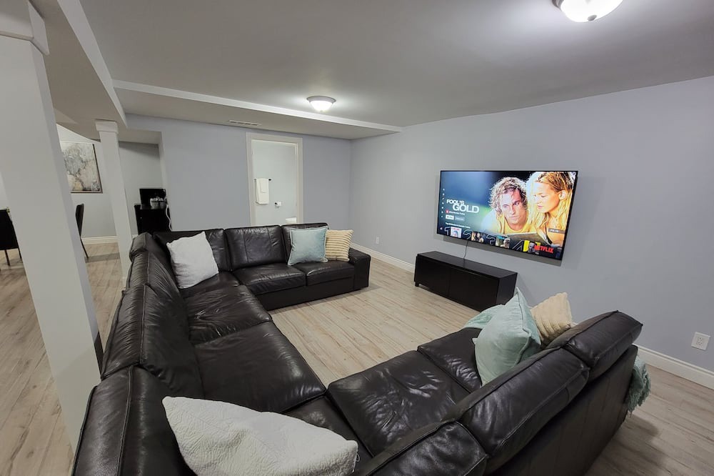 Photo of Livingroom in Cambridge