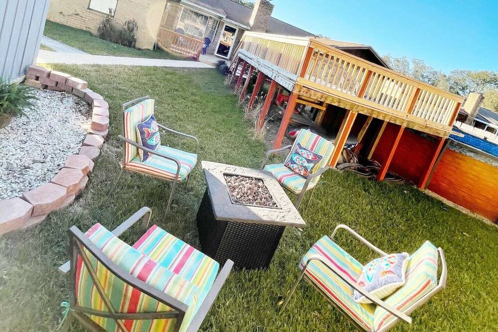 Photo of Outdoor in West Pensacola