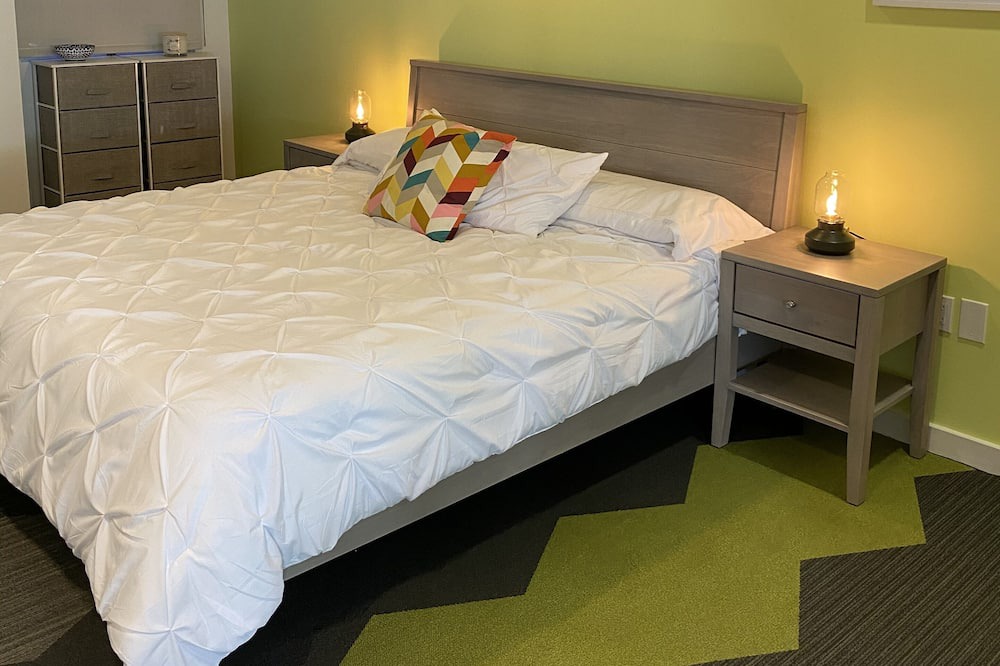 Photo of Bedroom in Downtown