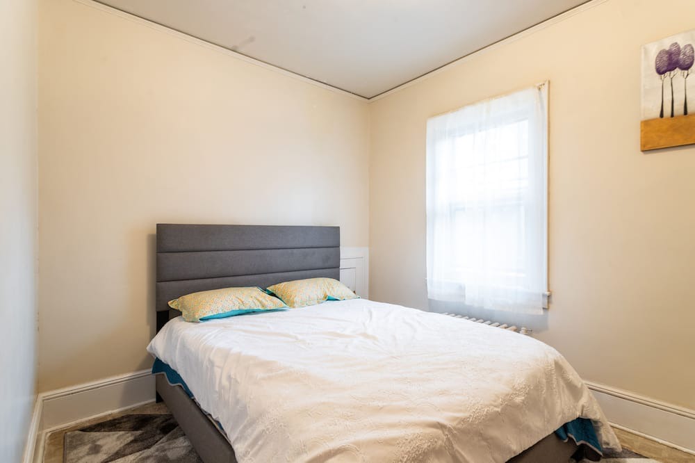 Photo of Bedroom in Kinnelon
