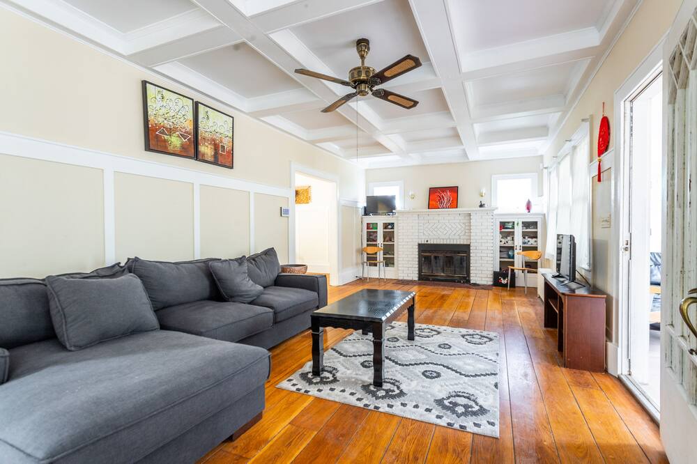 Photo of Livingroom in Kinnelon