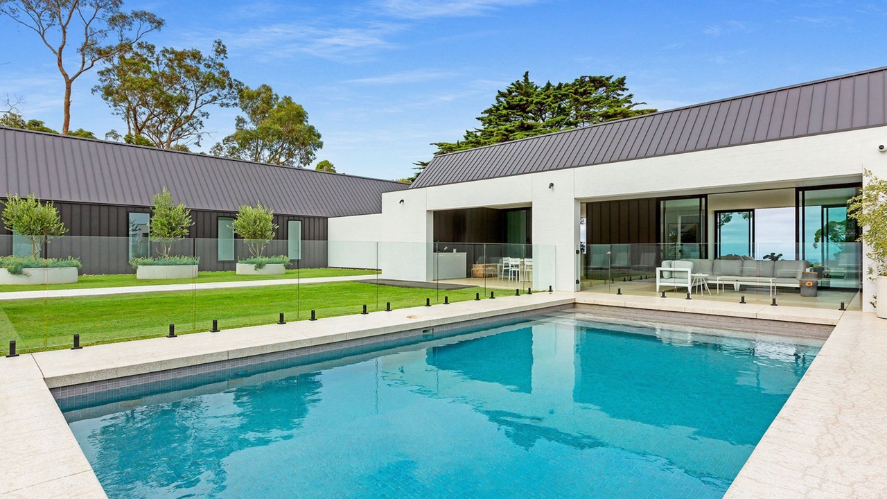 Photo of Outdoor in Red Hill South
