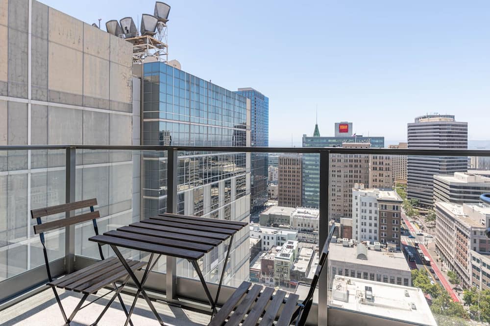 Photo of Patio Balcony in Downtown Oakland