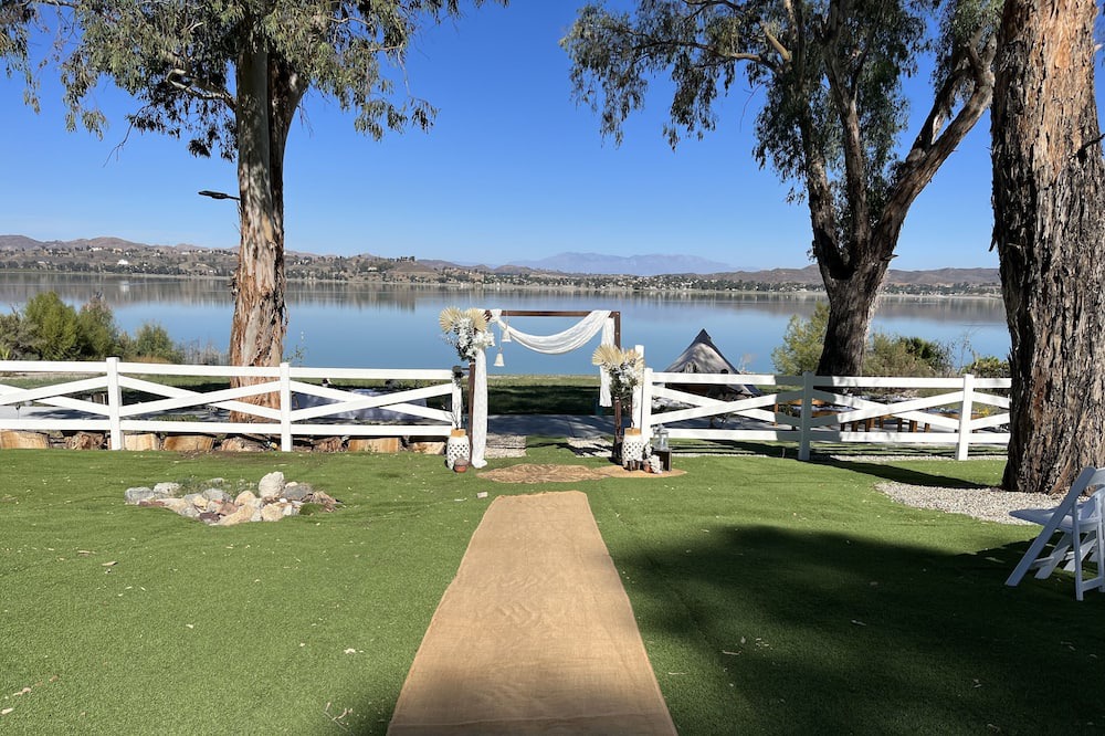 Photo of Others in Lake Elsinore