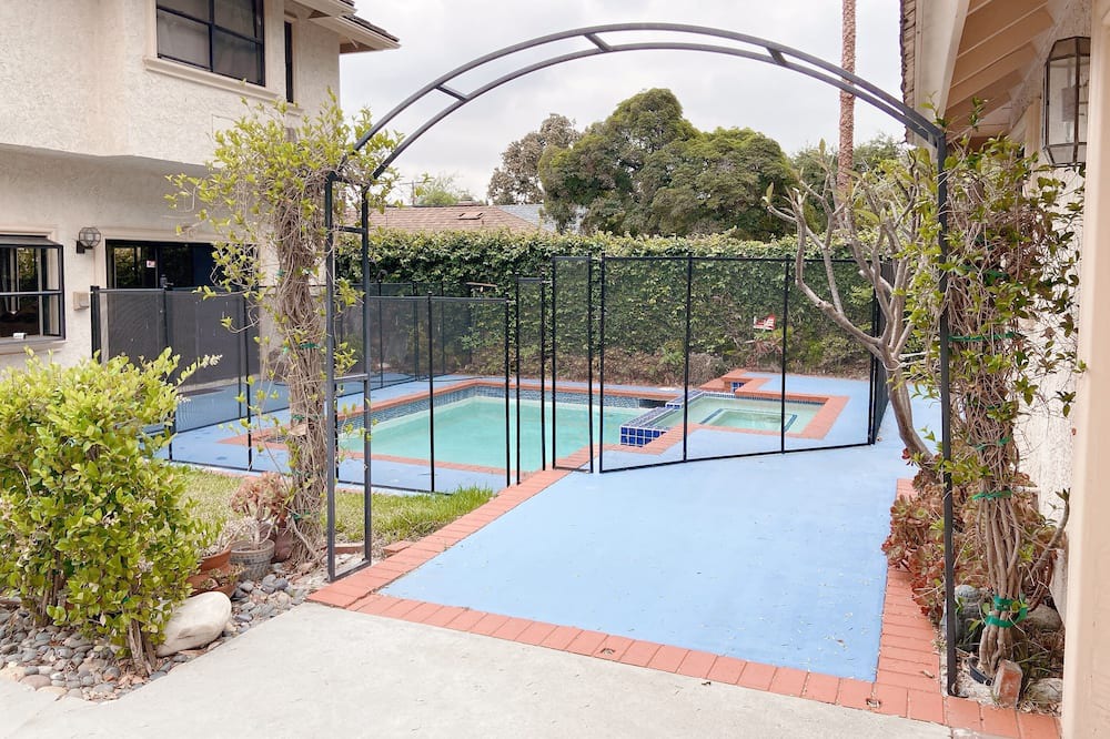 Photo of Outdoor in Pasadena