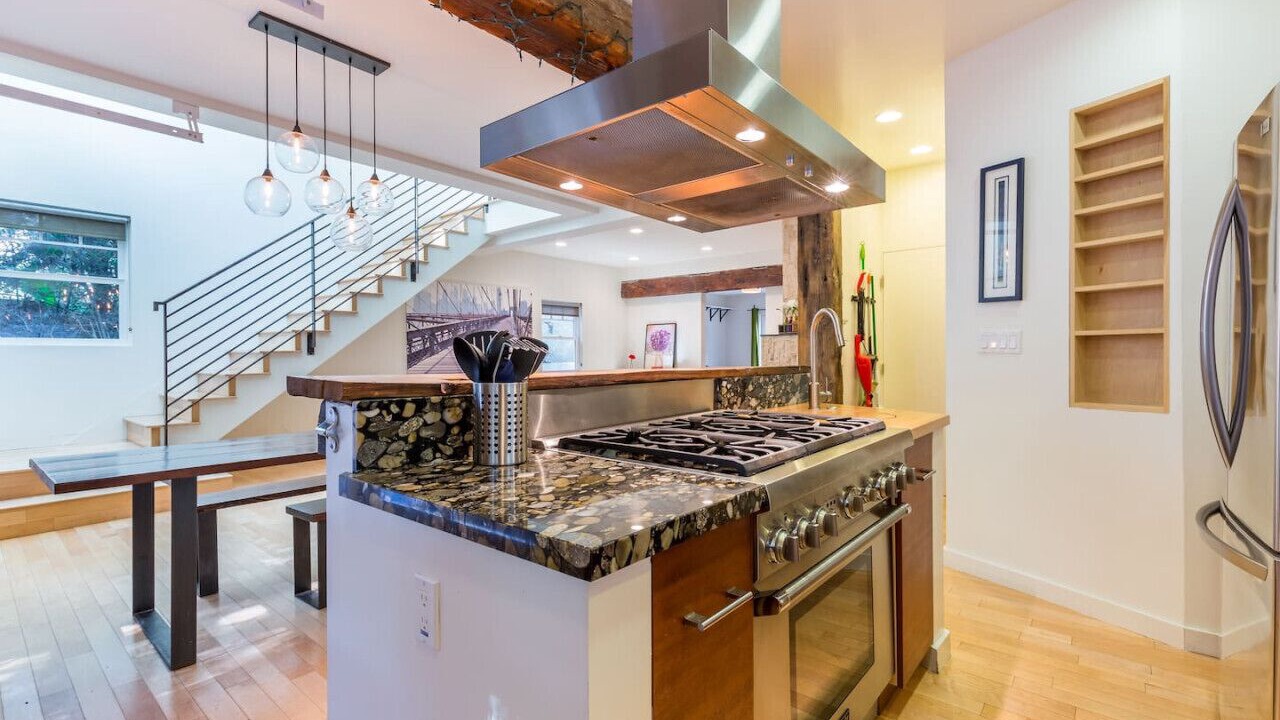 Photo of Kitchen in Marina Peninsula