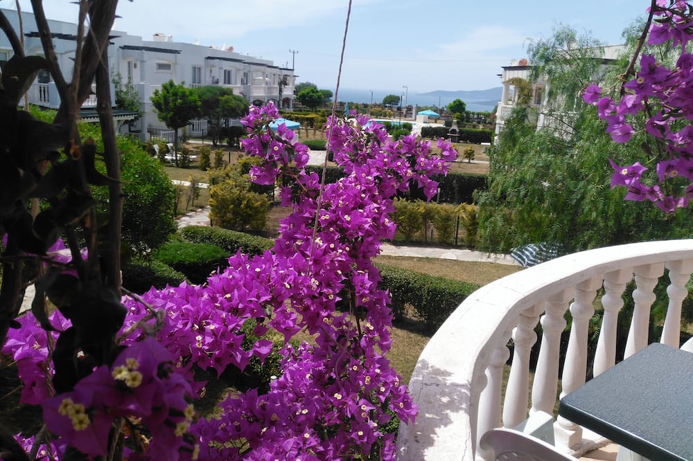 Photo of Patio Balcony in Bogazici