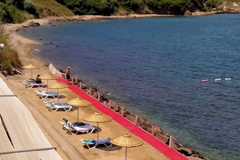 Photo of Others in Bogazici