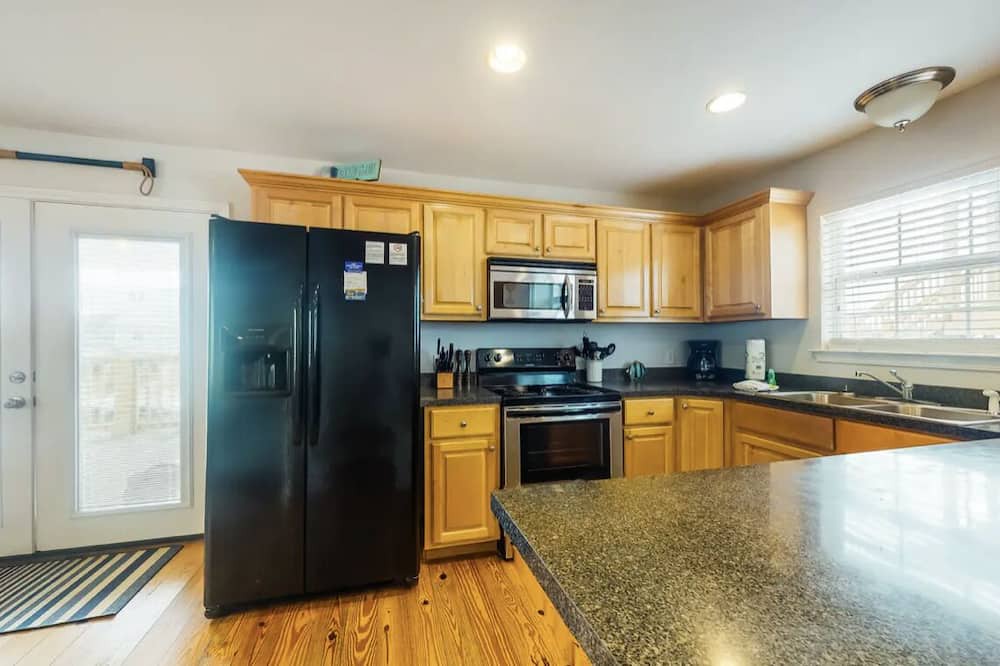 Photo of Kitchen in Silver Cay