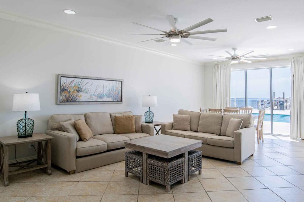 Photo of Bedroom in Orange Beach