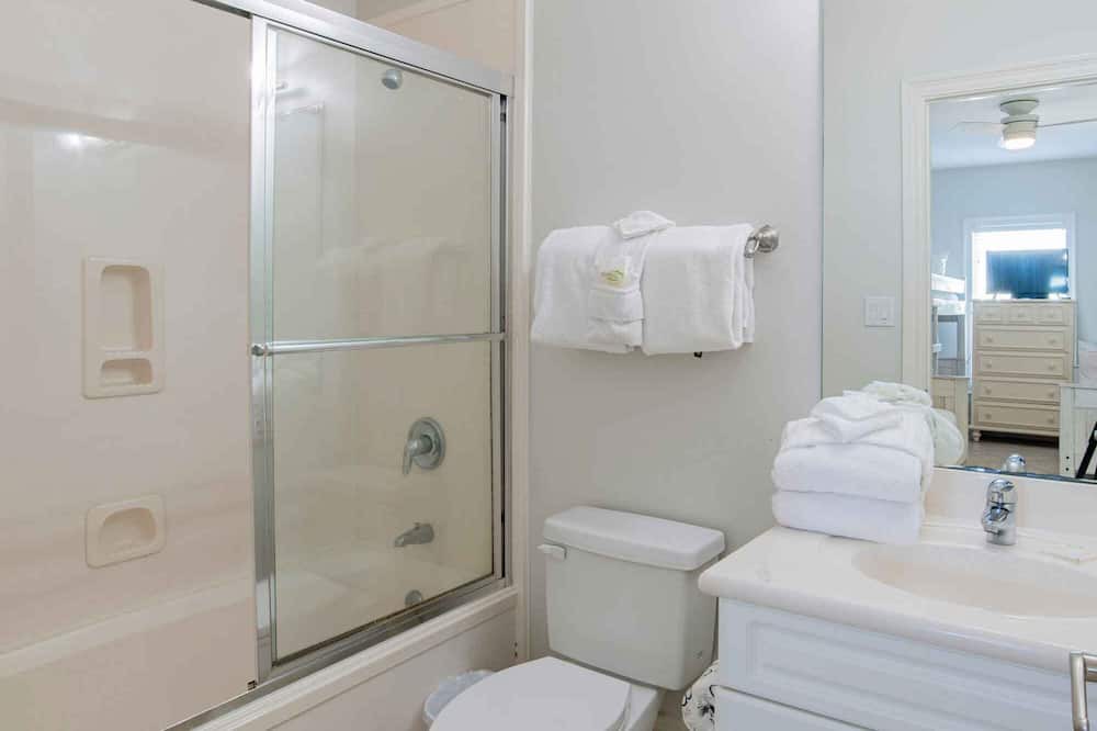 Photo of Bathroom in Orange Beach
