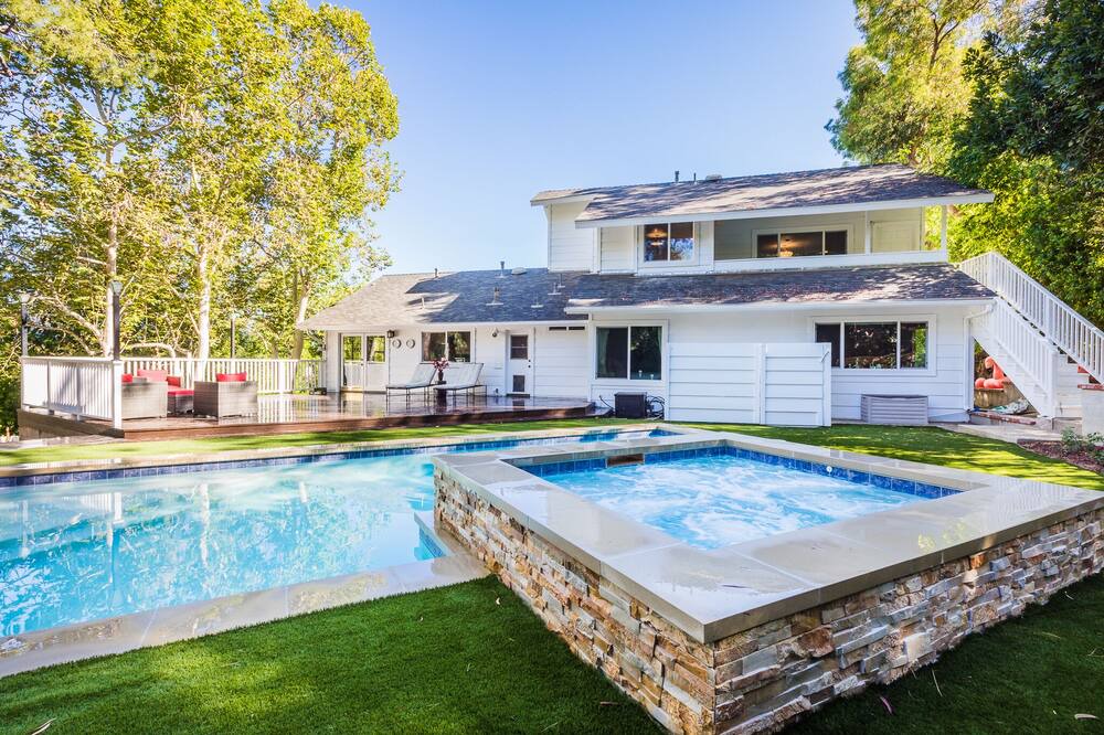 Photo of Outdoor in Agoura Hills