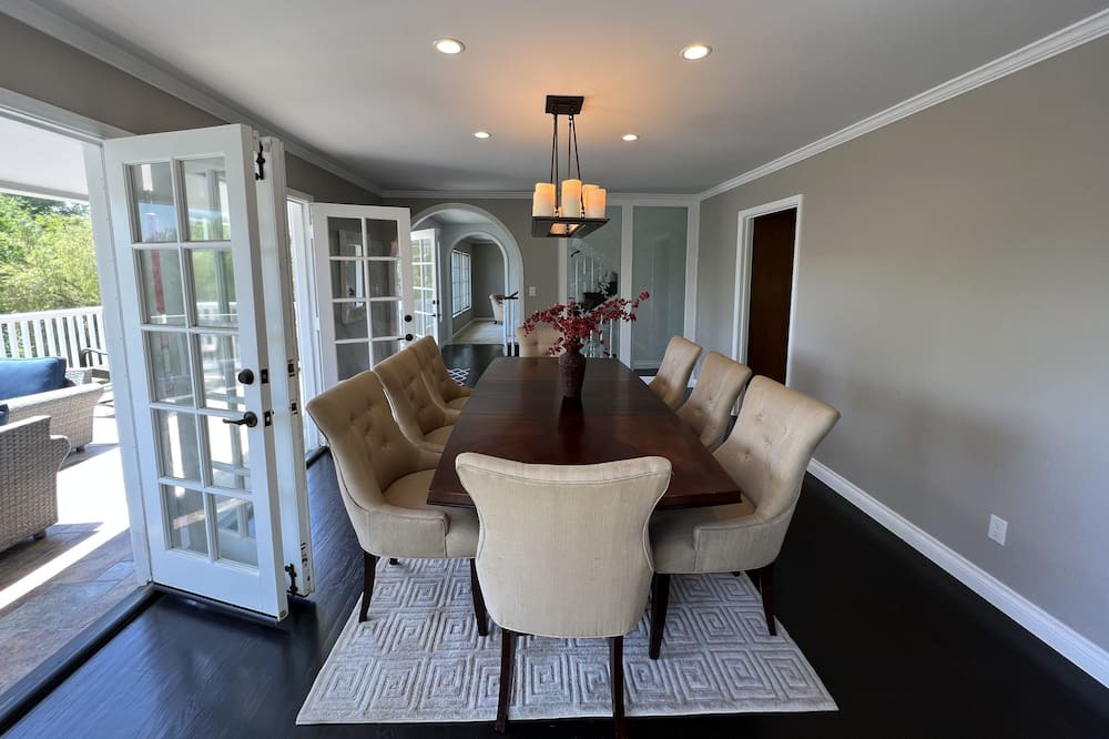 Photo of Kitchen in Agoura Hills