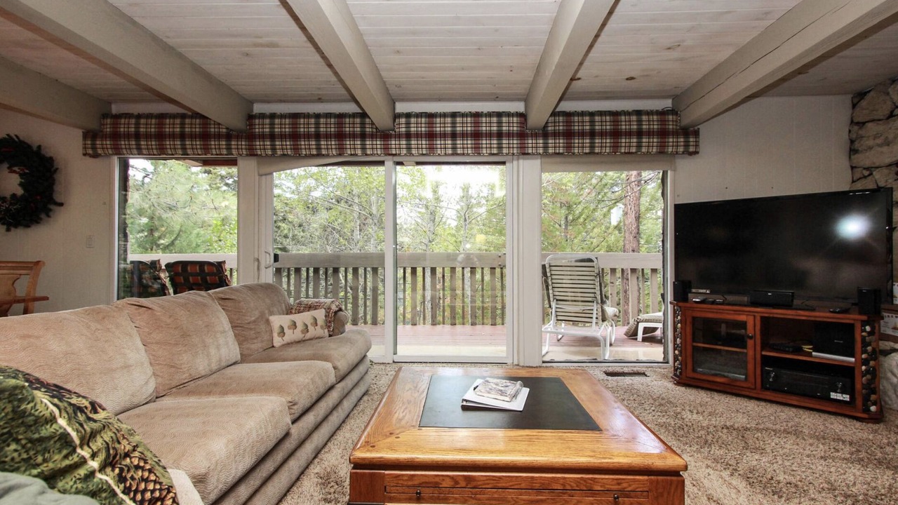 Photo of Livingroom in Moonridge