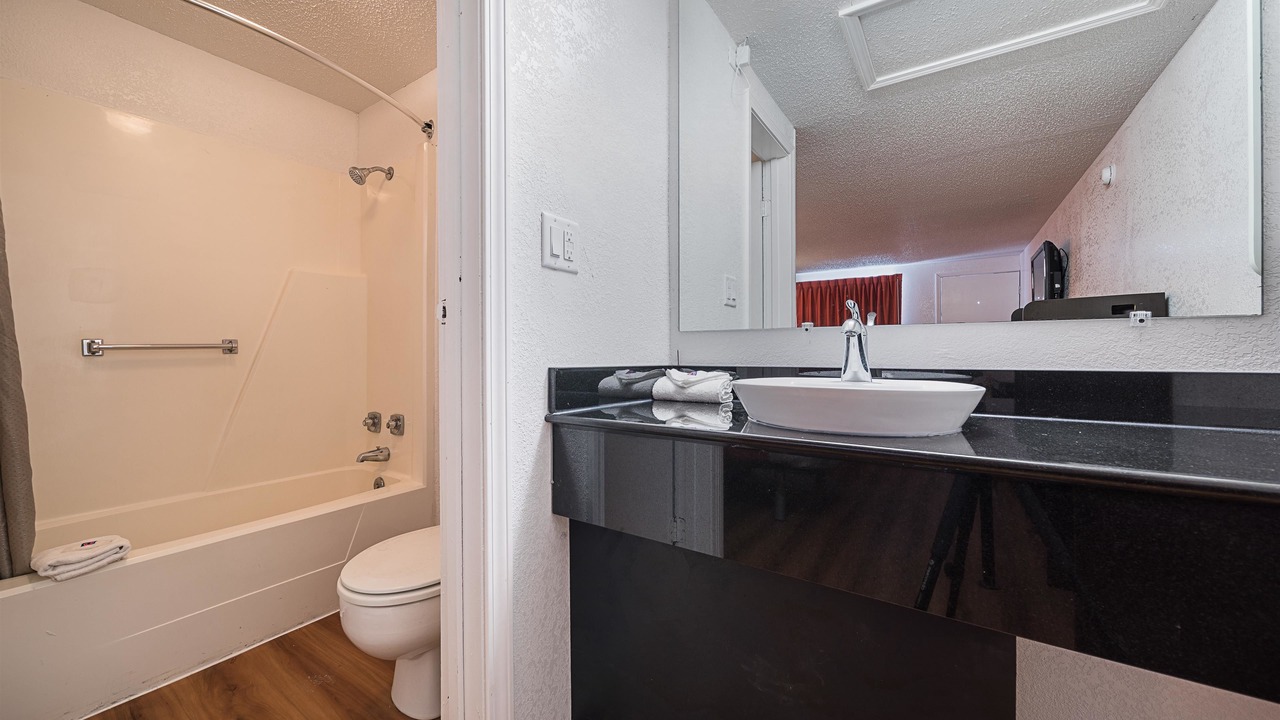 Photo of Bathroom in Athol Springs