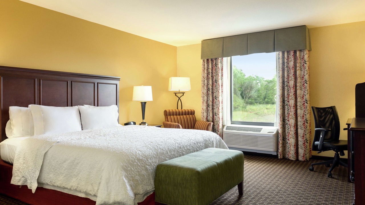 Photo of Bedroom in Prattville