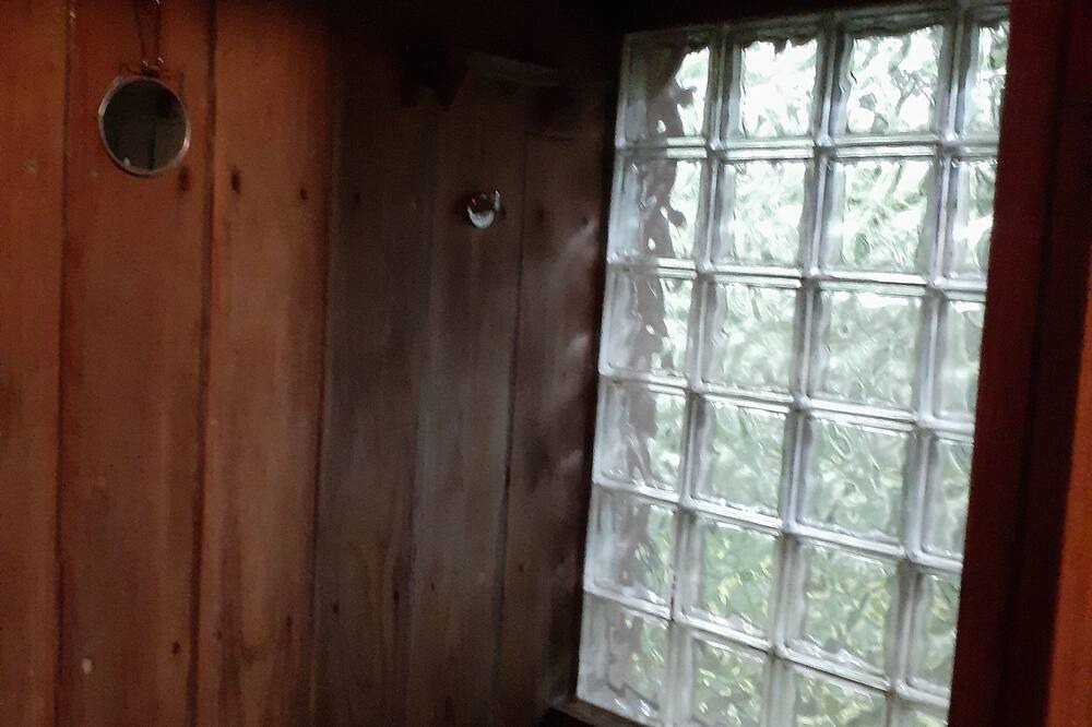 Photo of Bedroom in Wesson