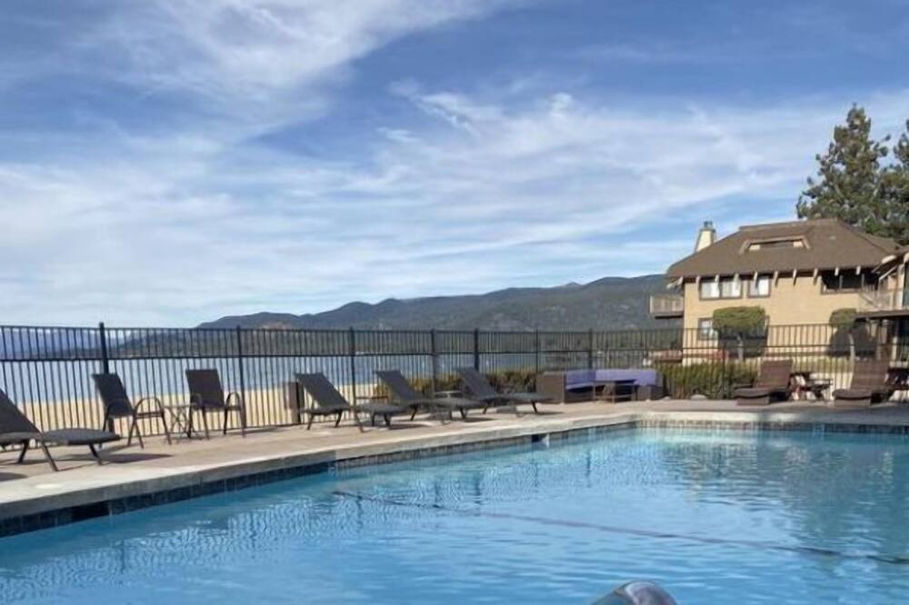 Photo of Outdoor in South Lake Tahoe