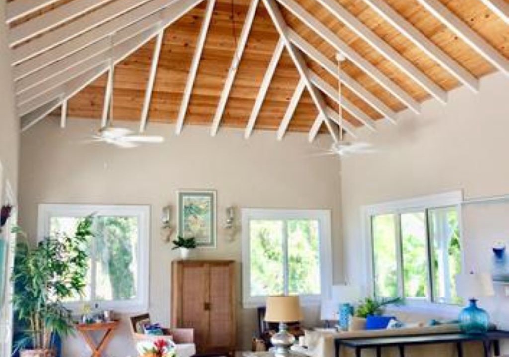 Photo of Kitchen in Estate Little Saint Thomas