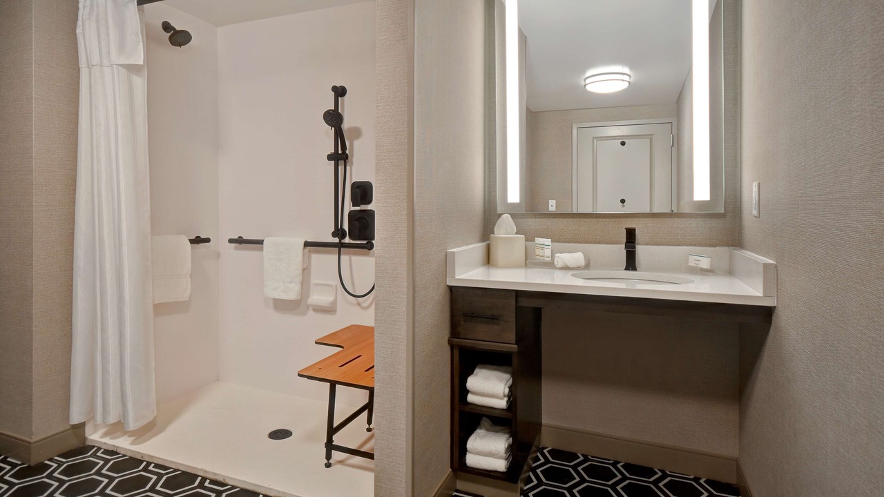 Photo of Bathroom in Tuscaloosa