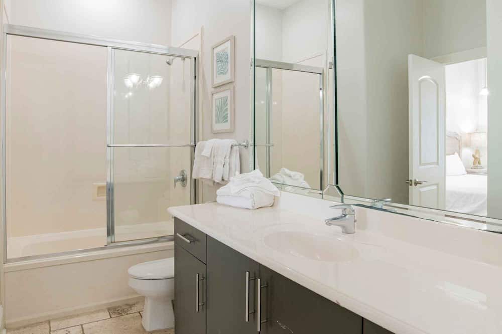 Photo of Bathroom in Orange Beach