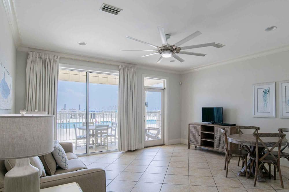 Photo of Bedroom in Orange Beach
