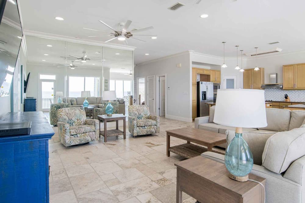 Photo of Bedroom in Orange Beach