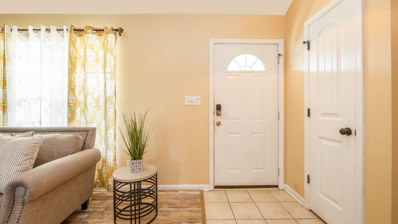 Photo of Livingroom in Fayetteville