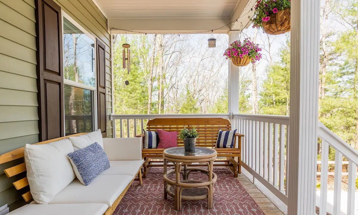 Photo of Outdoor in Oakley