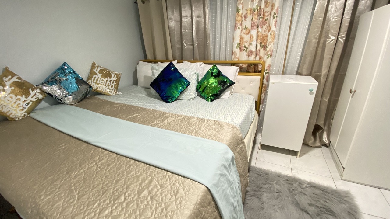 Photo of Bedroom in West New York