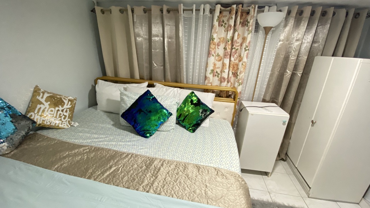 Photo of Bedroom in West New York