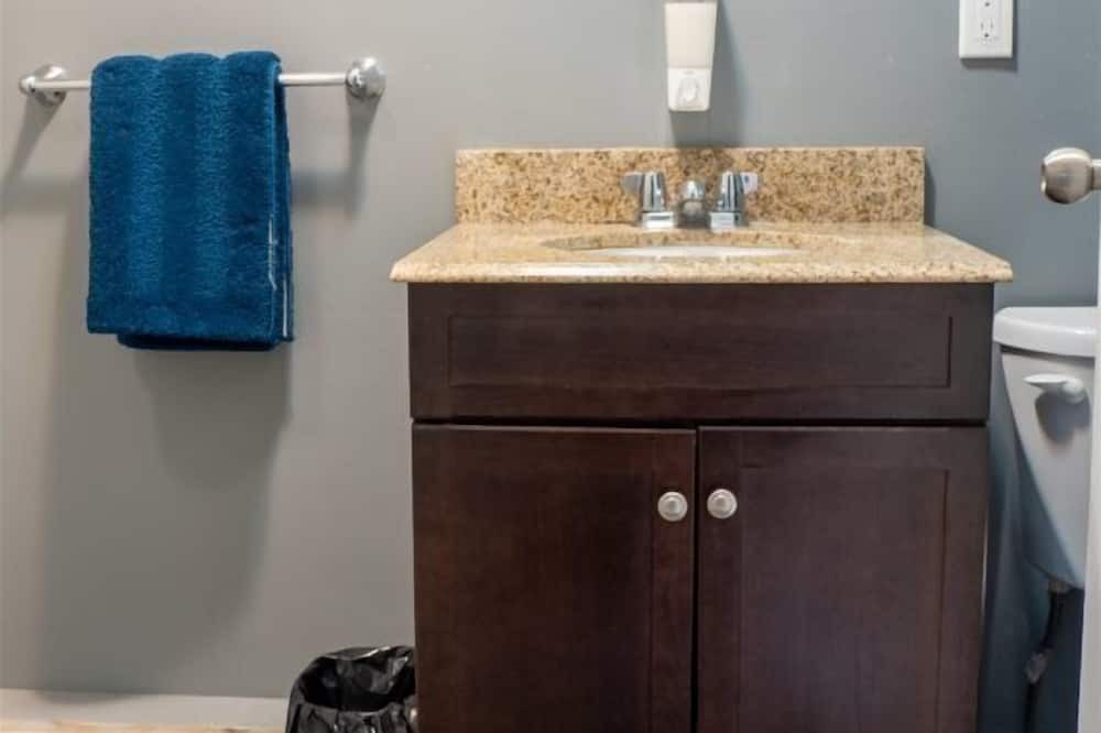 Photo of Bathroom in Bloomfield