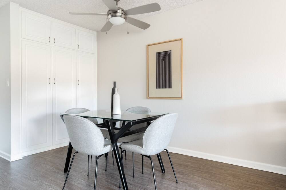 Photo of Kitchen in Rampart Village