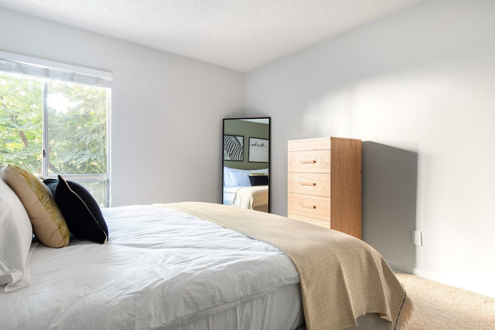Photo of Bedroom in Rampart Village