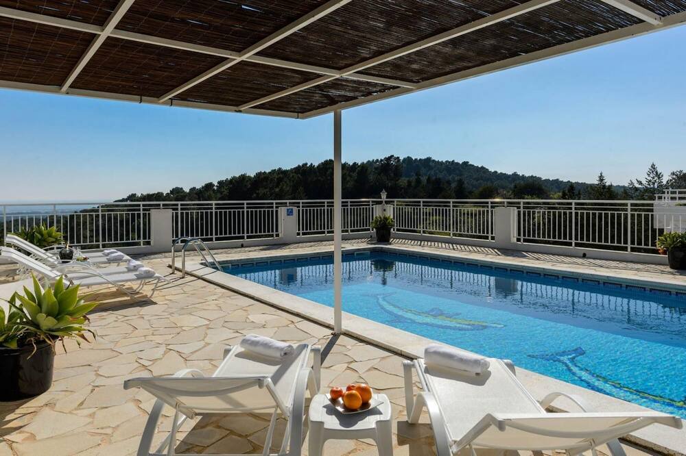 Photo of Outdoor in Sant Carles de Peralta