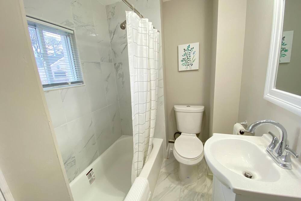 Photo of Bathroom in West Orange
