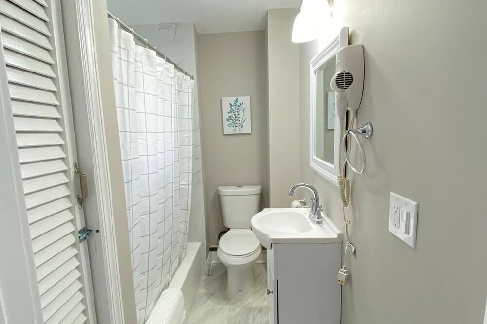 Photo of Bathroom in West Orange