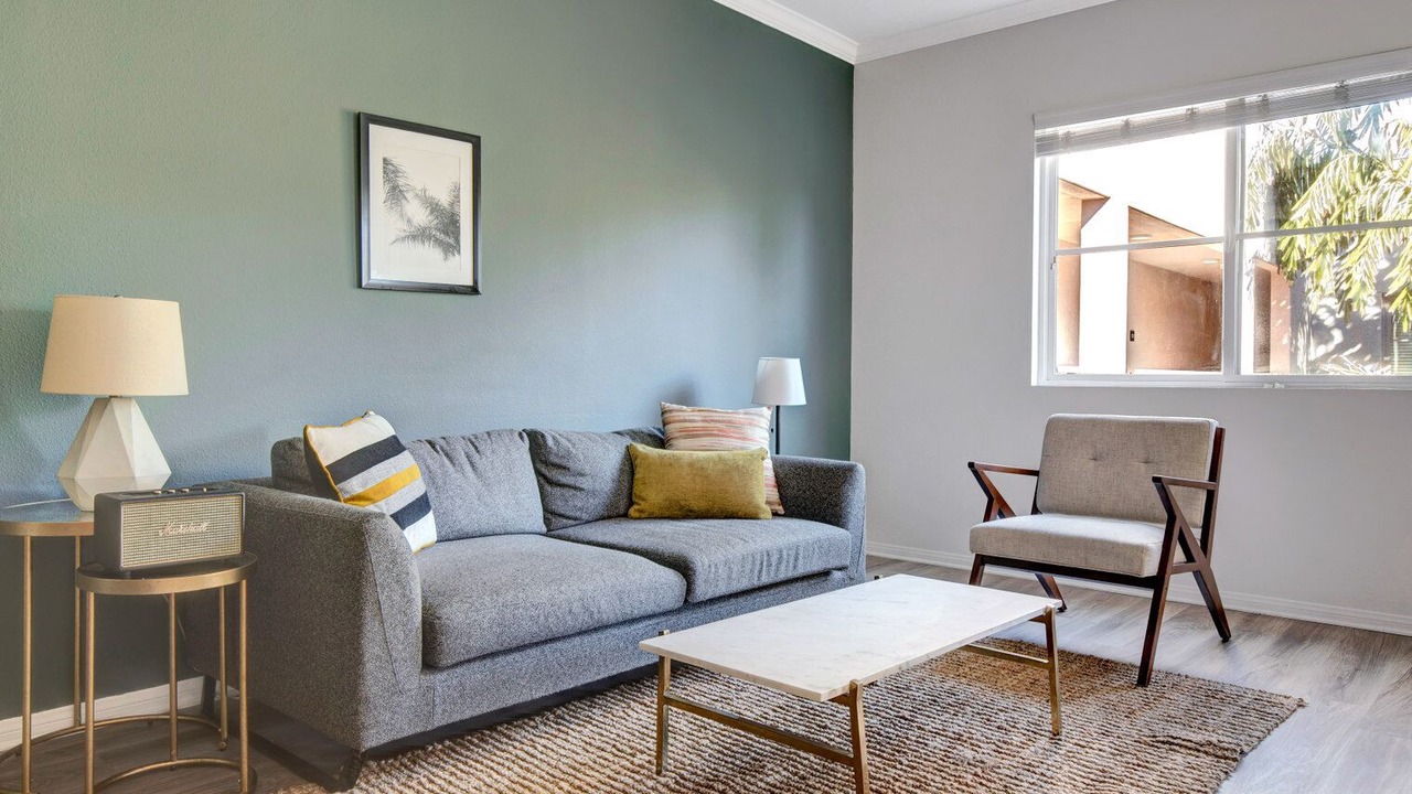 Photo of Livingroom in Hollywood